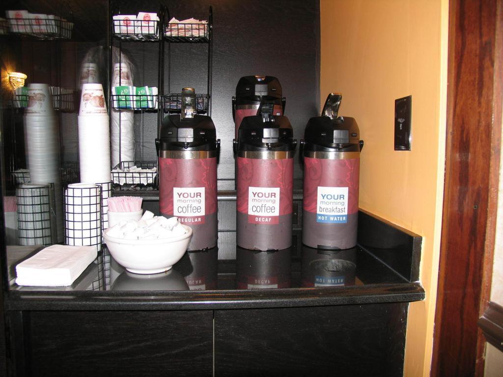 Comfort Inn Chelsea New York Bagian luar foto